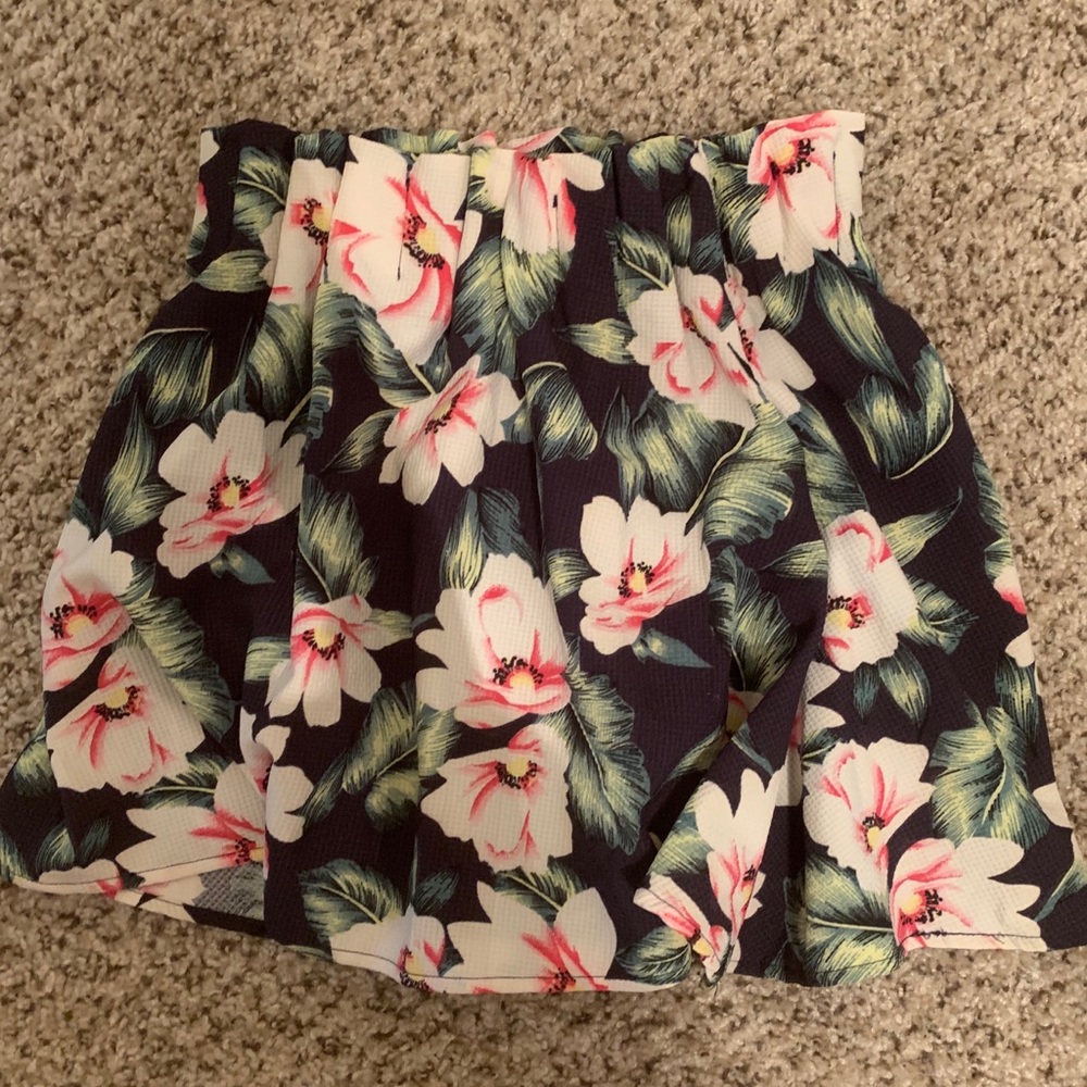 Tropical Floral Print Skirt